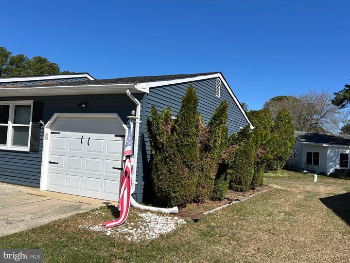 Property Photo:  19 Attleboro La Sec 73  NJ 08759 