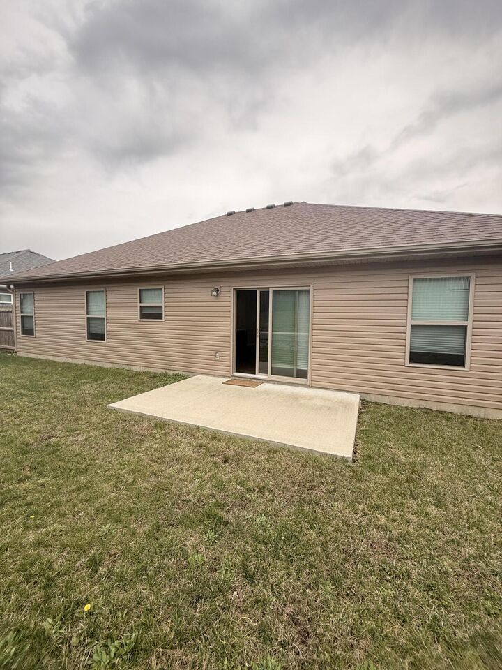 Property Photo:  5733 Geyser Blvd  MO 65202 