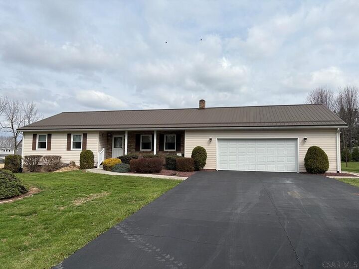 Property Photo:  235 Wissinger Street  PA 15952 