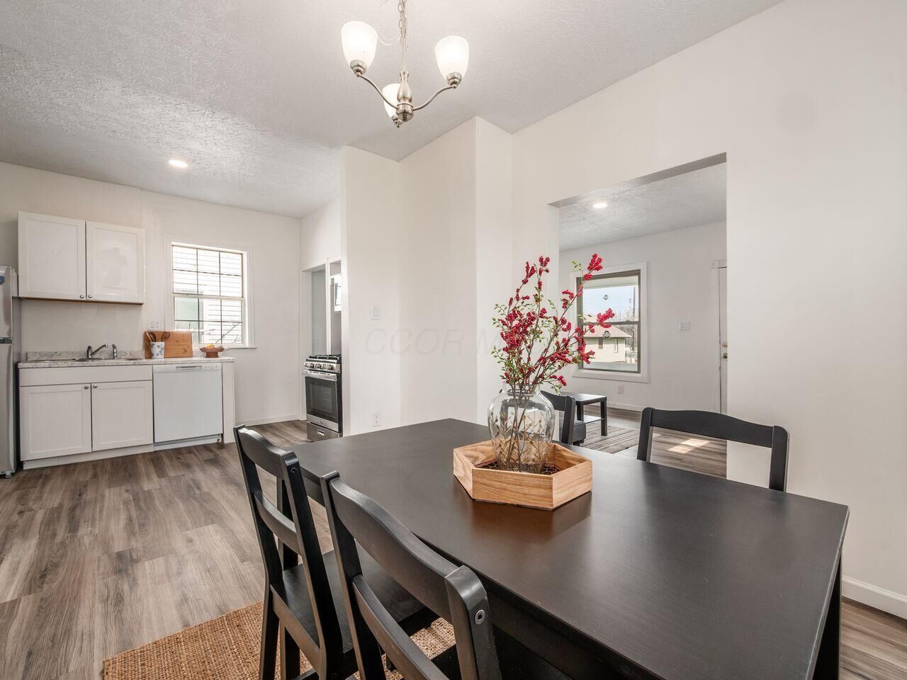 Property Photo:  1889 S 4th Street  OH 43207 