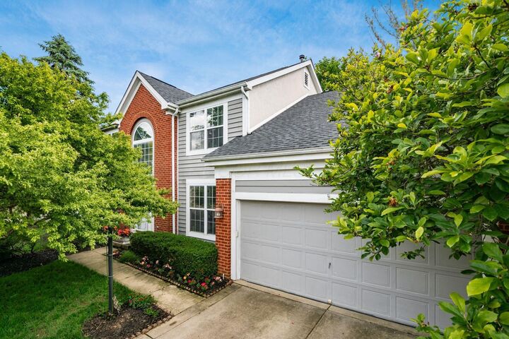 Property Photo:  3807 Dayspring Drive  OH 43026 
