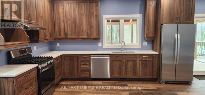 Property Photo:  131 Island View Drive  ON K0J 1X0 