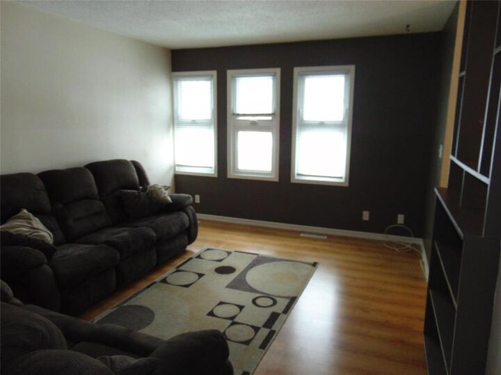 Property Photo:  329 McMeans Avenue East  MB R2C 0W9 
