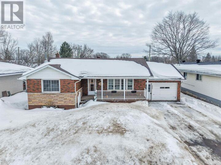 Property Photo:  535 McNabb St  ON P6B 1Z5 