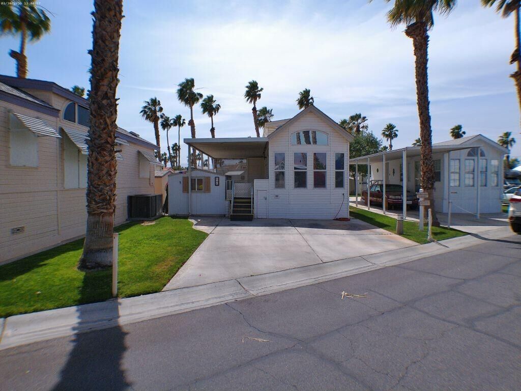 Property Photo:  84136 Avenue 44, #582  CA 92203 