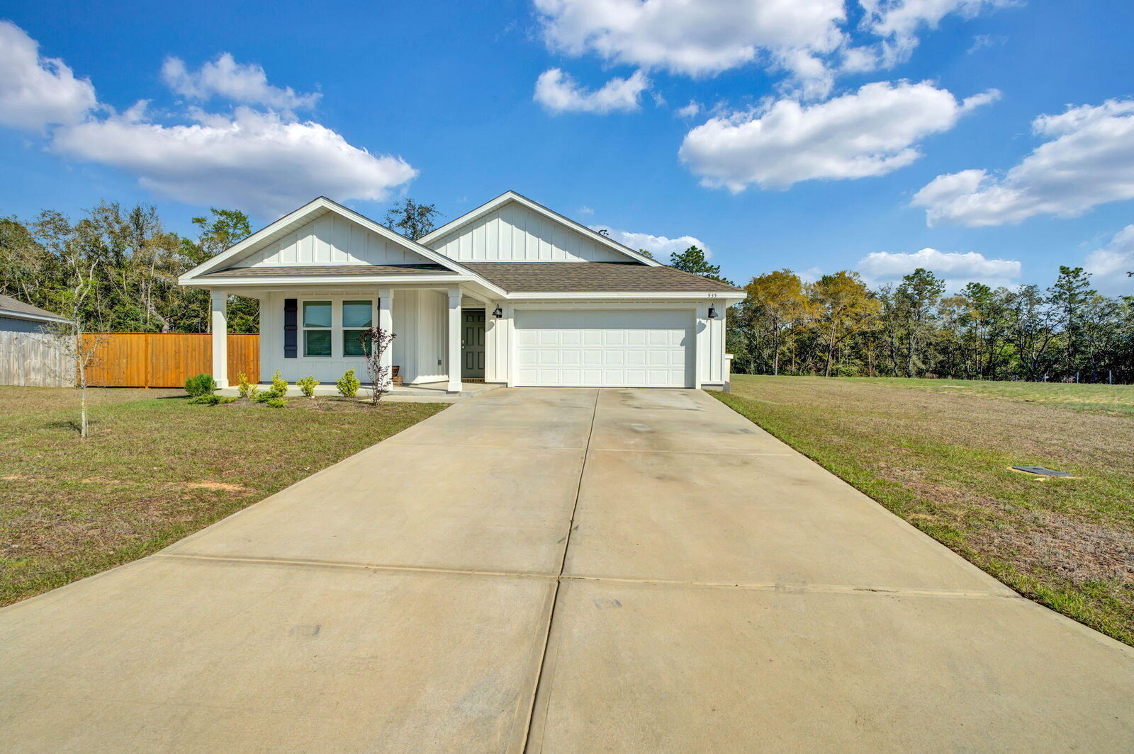 Property Photo:  535 Mary Lou Way  FL 32539 