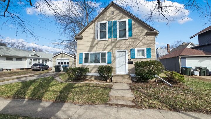 Property Photo:  209 N 18th St  IA 50501 
