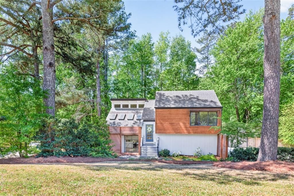 Property Photo:  3000 Alberta Drive  GA 30062 