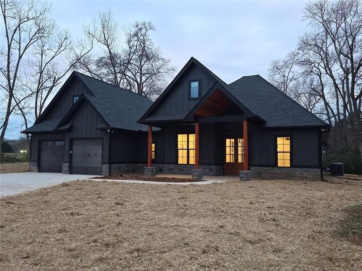 Property Photo:  0 Lake Pointe Road  GA 30643 