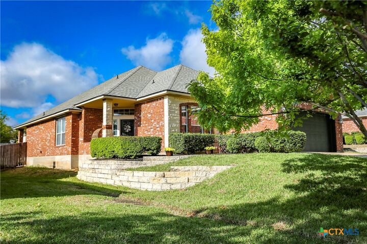 Property Photo:  410 Cheetah Trail  TX 76548 