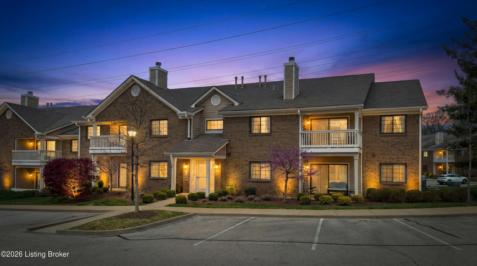 Property Photo:  321 Piatt Pl 104  KY 40223 