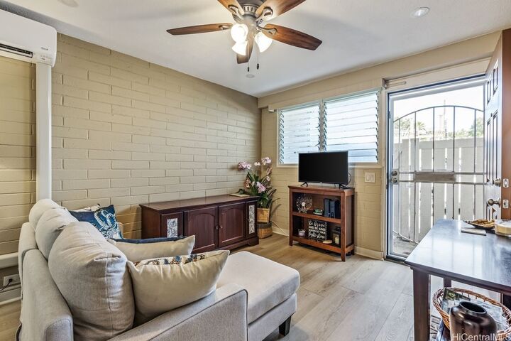 Property Photo:  75 Kihapai Street 3  HI 96734 