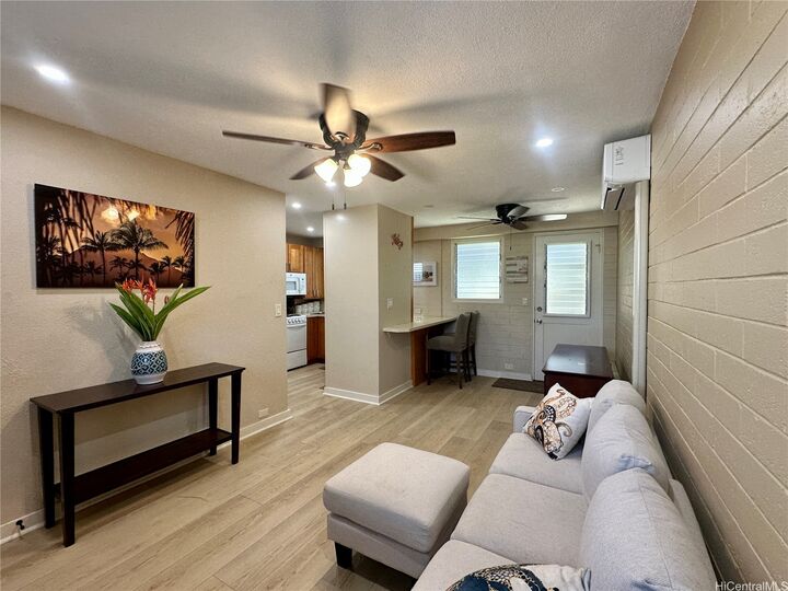 Property Photo:  75 Kihapai Street 3  HI 96734 