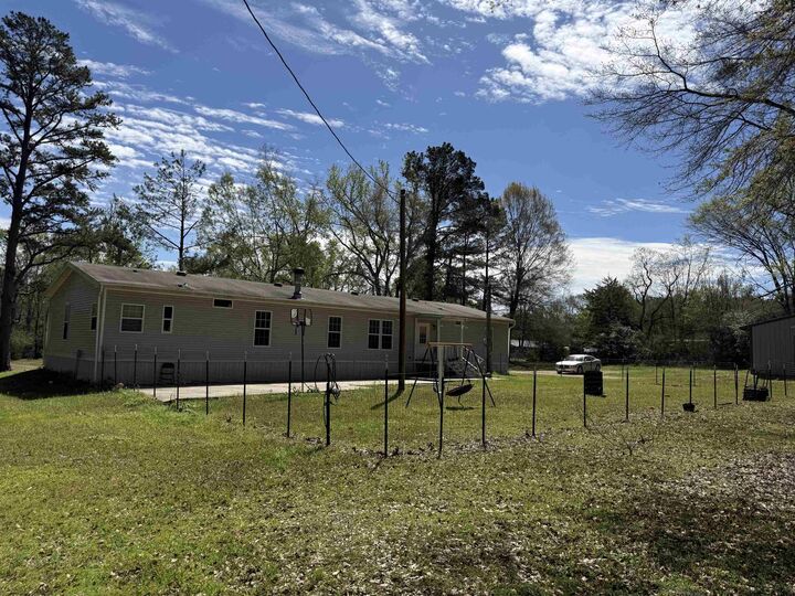 Property Photo:  297 Cr 4624  TX 75974 