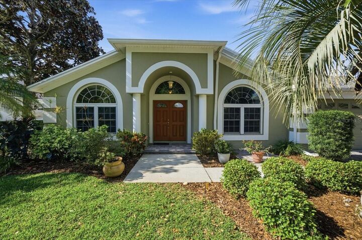 Property Photo:  15212 Arbor Hollow Drive  FL 33556 