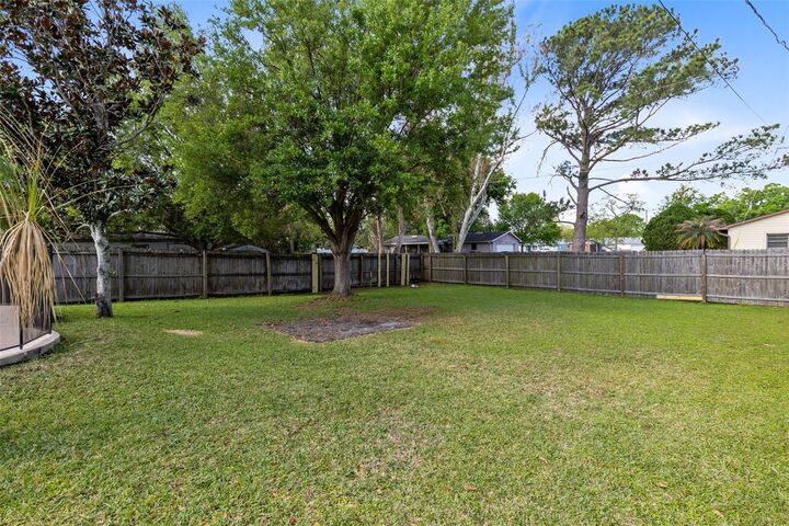 Property Photo:  118 Georgia Avenue  FL 34769 