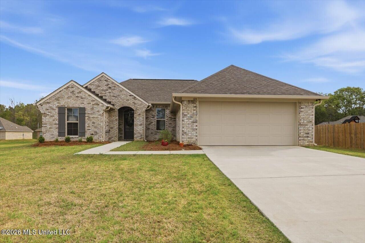 Property Photo:  124 Bailey Cove  MS 39046 
