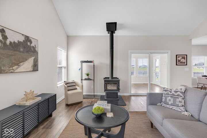 Property Photo:  5054 S 550 W  IN 46163 