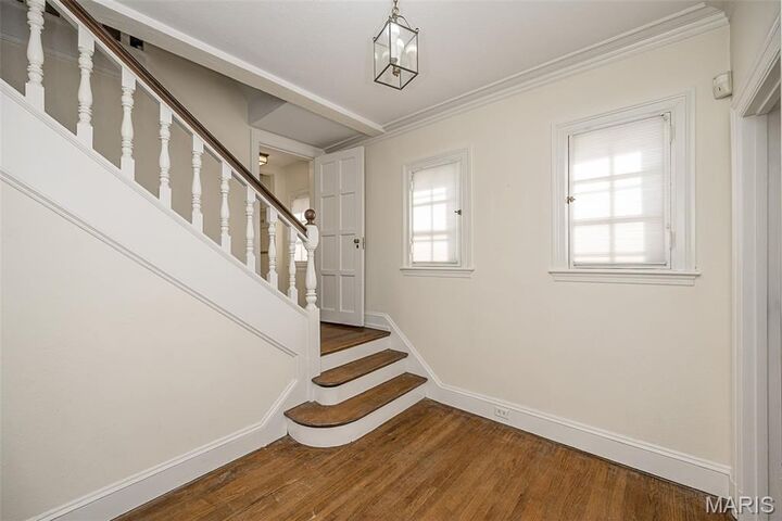 Property Photo:  77 Aberdeen Place  MO 63105 