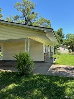 Property Photo:  507 Railroad  MO 63867 