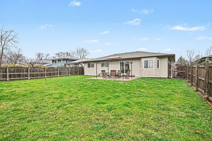 Property Photo:  5219 Laramie Court  IL 60452 