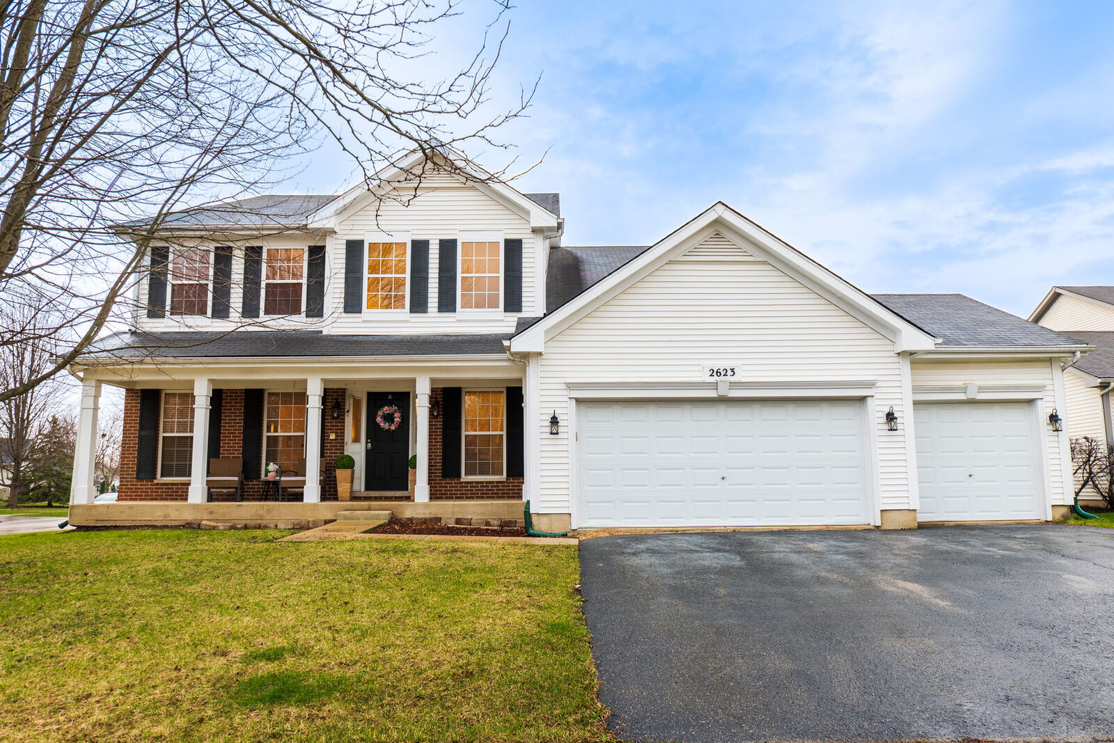 Property Photo:  2623 Shenandoah Court  IL 60503 