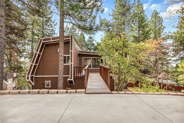 Property Photo:  30941 Glen Oak  CA 92382 