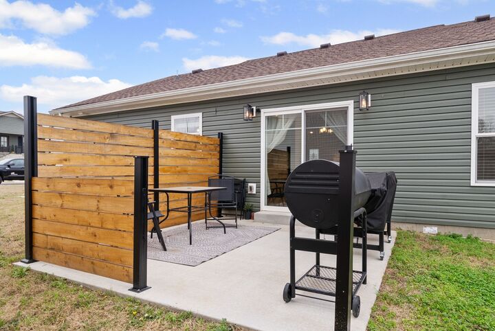 Property Photo:  549 Judah Cir  TN 37042 