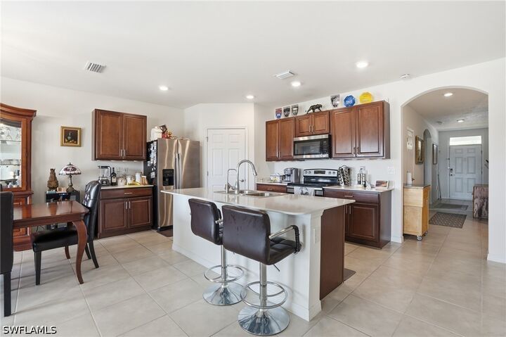 Property Photo: 2505 NW 20th Place FL 33993