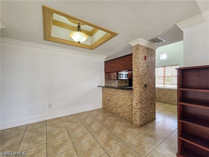 Property Photo:  3407 Winkler Avenue 304  FL 33916 