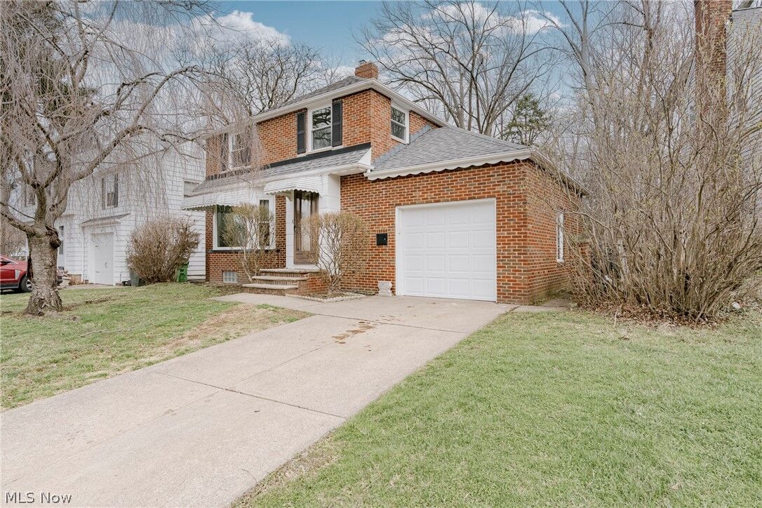 Property Photo: 1911 Beverly Hills Drive OH 44117