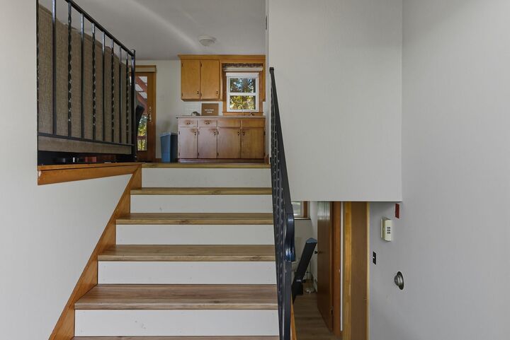 Property Photo:  4 Vernon Avenue  NH 03867 