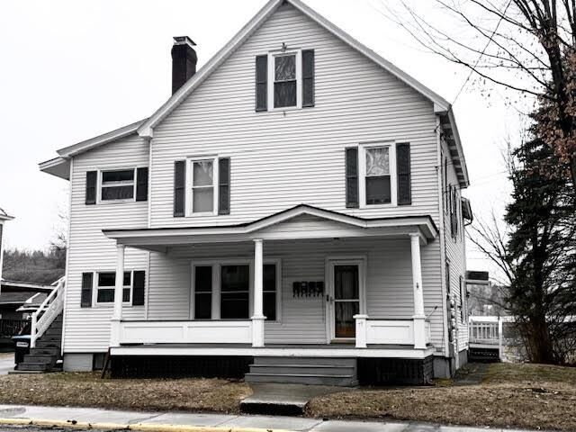 Property Photo:  77 Ayers Street  VT 05641 