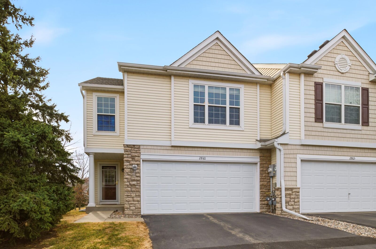 Property Photo:  2861 Century Trail  MN 55317 