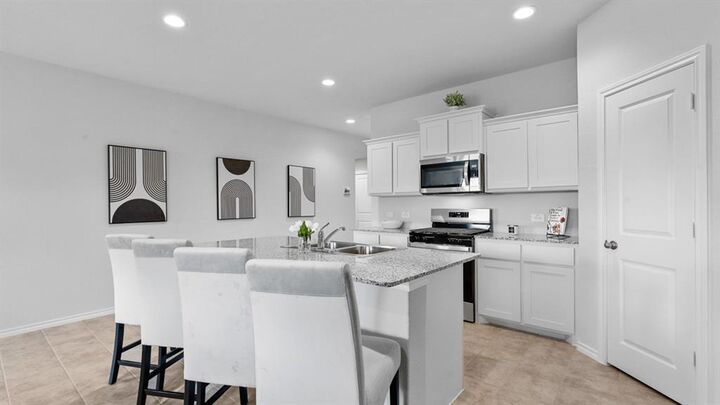 Property Photo: 9361 Subjeck Way TX 76108