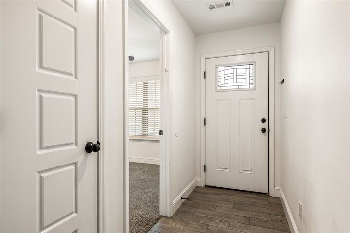 Property Photo:  1513 Emma Street  AR 72734 