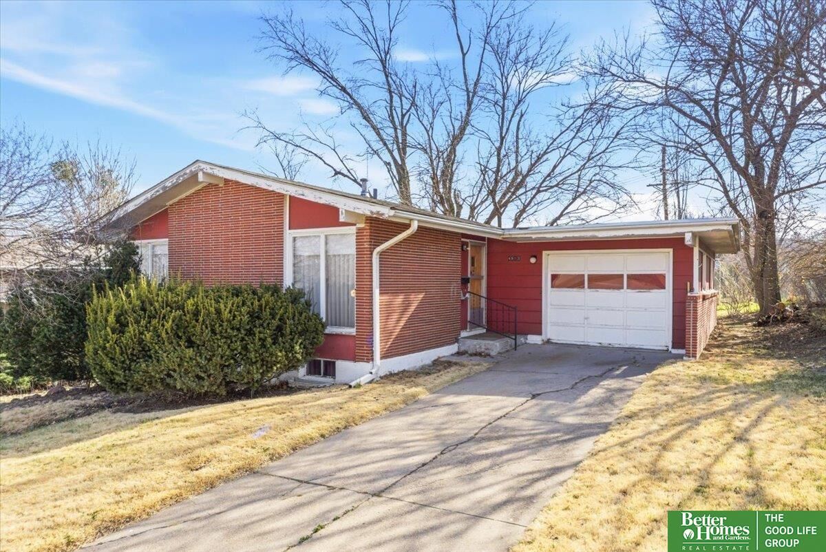 Property Photo:  4613 N 83rd Street  NE 68134 
