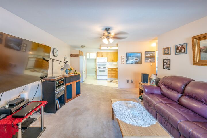 Property Photo:  5862 Airport Street 8  BC V0H 1T0 