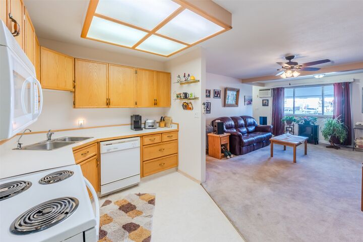 Property Photo:  5862 Airport Street 8  BC V0H 1T0 