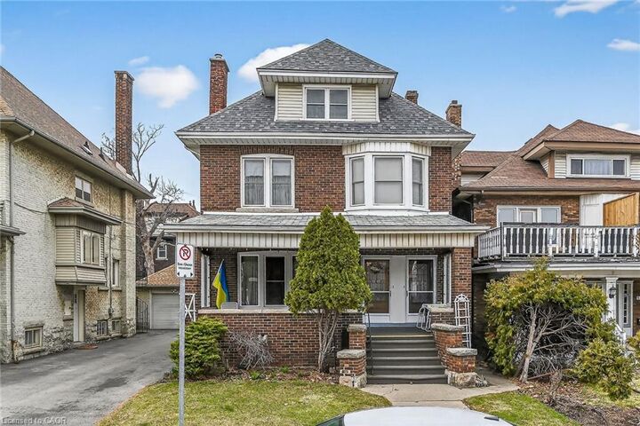 Property Photo: 96 Barnesdale Boulevard ON L8M 2V6