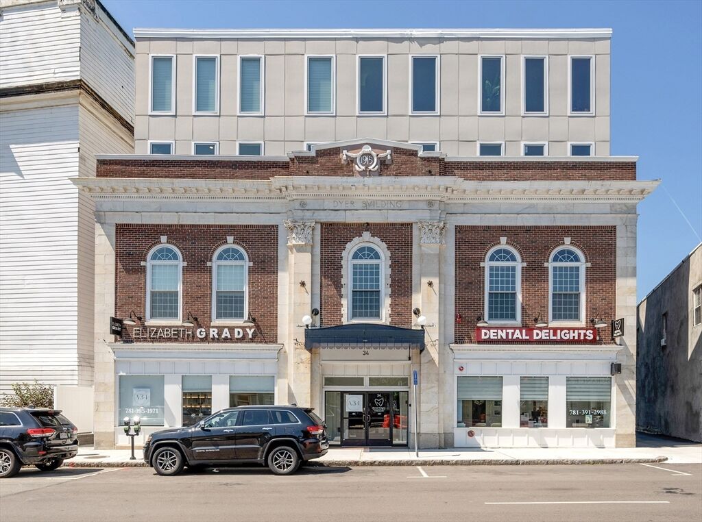 Property Photo:  34 Salem St 301  MA 02155 