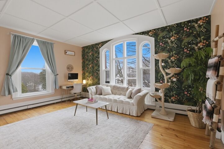 Property Photo:  4 Mount Vernon St 3  MA 01830 