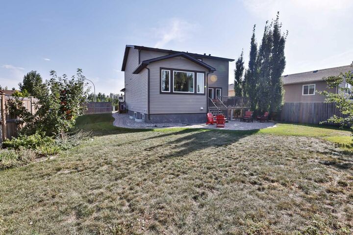 Property Photo: 333 10B Street AB T0L 1S0