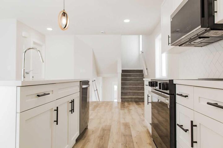 Property Photo: 11405 95 Street AB T8X 0W9