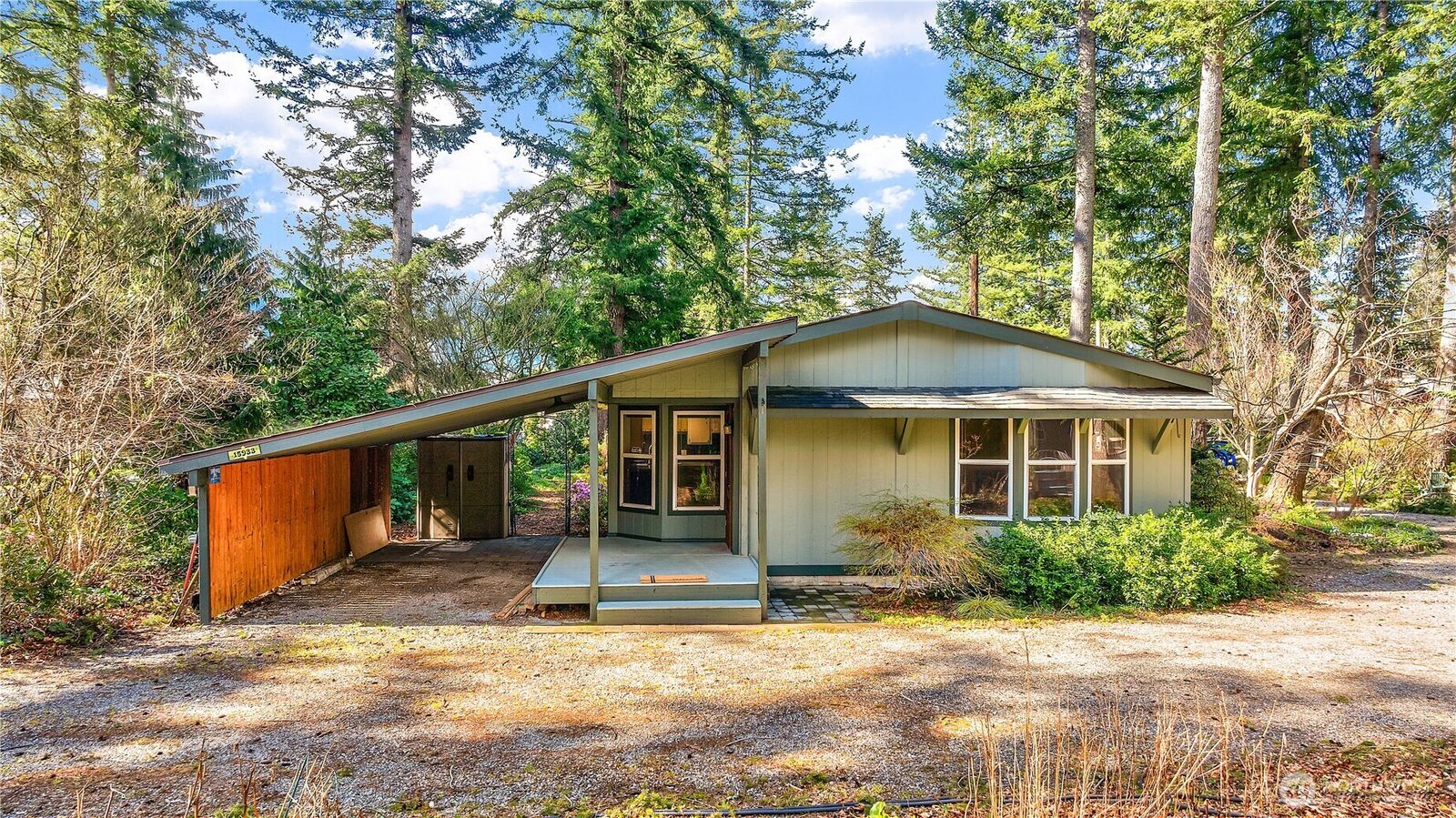Property Photo:  15933  Goldbar Drive  WA 98251 