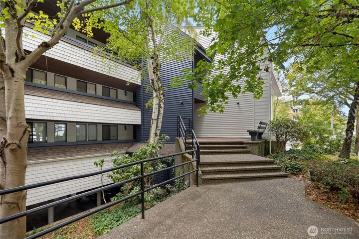 Property Photo: 3055 80th Avenue SE 107 WA 98040