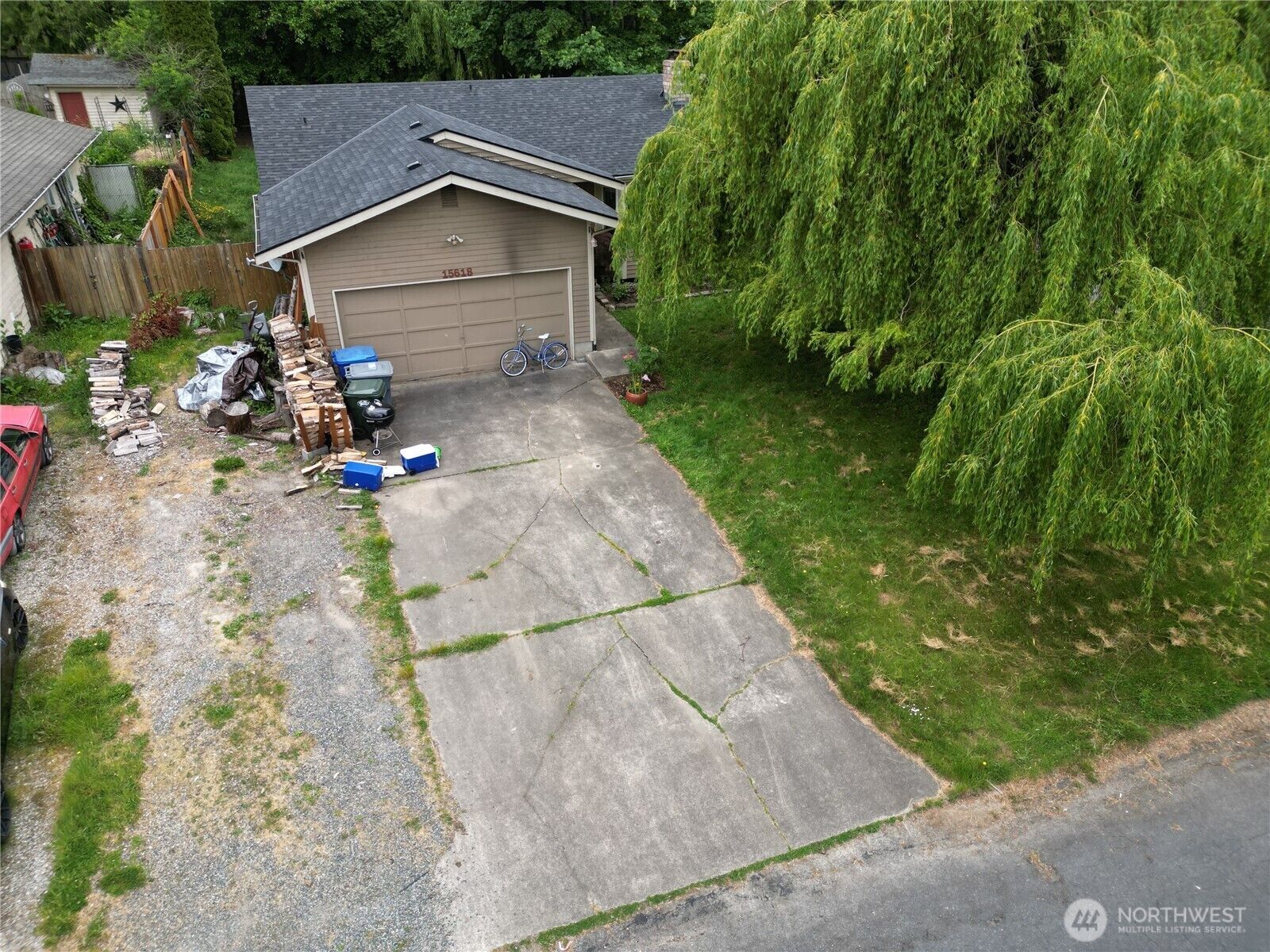 Property Photo:  15618  88th Avenue E  WA 98375 