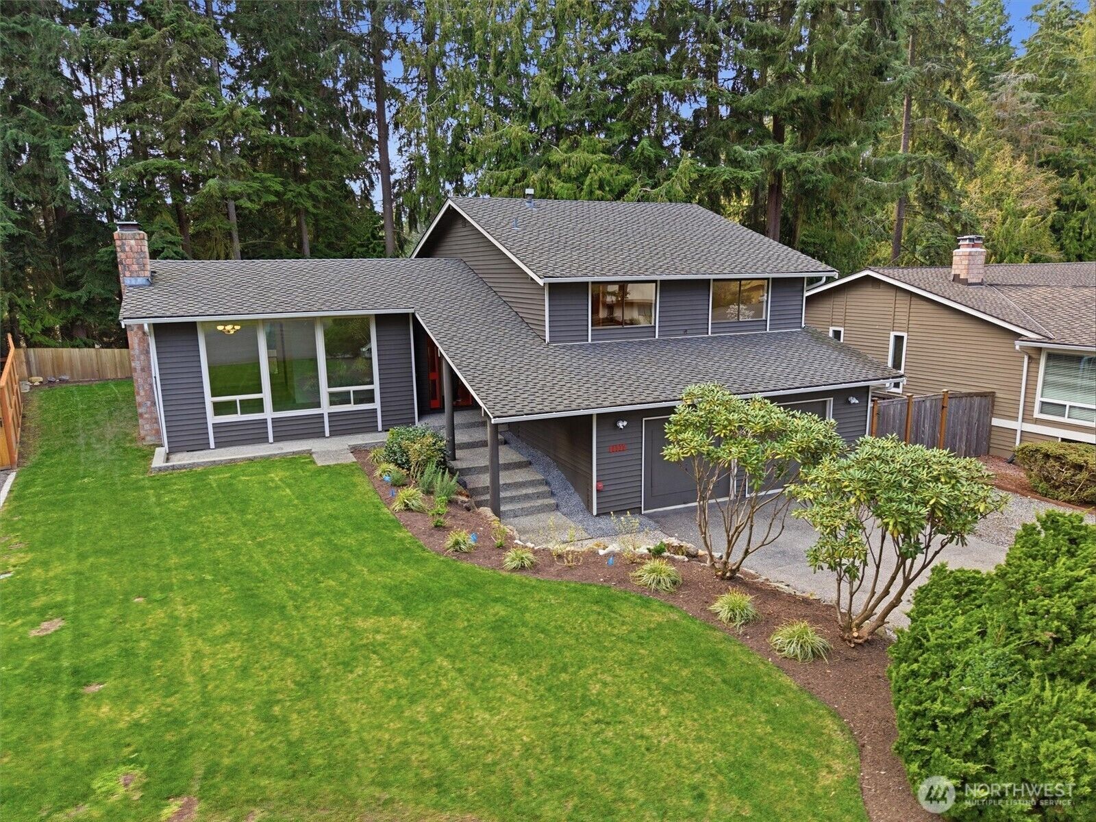 Property Photo:  14312  63rd Avenue W  WA 98026 