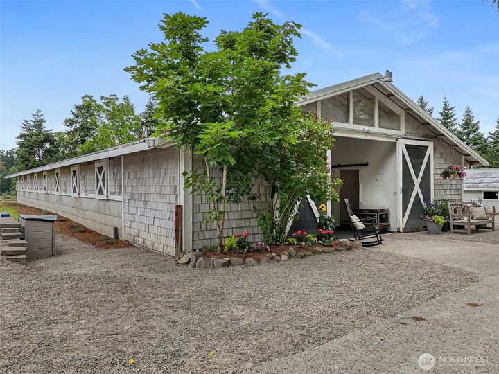 Property Photo:  20802 SE 34th Street 2  WA 98075 