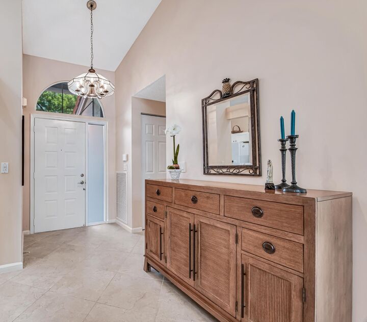 Property Photo:  7690 Majestic Palm Drive  FL 33437 